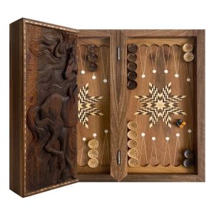 خرید اینترنتی تخته نرد تمام منبت چوب گردو طرح اسب، انتخابی منحصربه_فرد برای علاقه_مندان به هنر دست